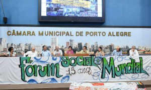 Abertura do Fórum de Educação aconteceu na Câmara de Porto Alegre | Foto: Ederson Nunes/CMPA
